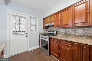 1007 St Dunstans Rd, Baltimore, MD 21212 - Photo 7