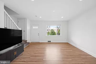1007 Saint Dunstans Road, Baltimore, MD 21212 - Photo 3
