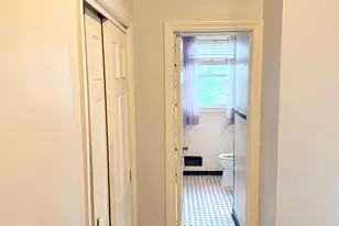 1615 Burnwood Rd, Baltimore, MD 21239 - Photo 21