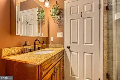 336 S East Avenue S, Baltimore, MD 21224 - Photo 27