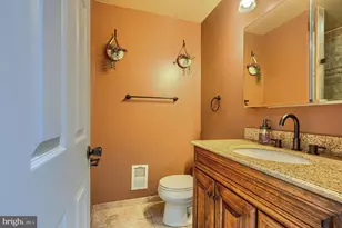 336 S East Ave S, Baltimore, MD 21224 - Photo 25