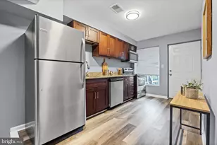 1629 E Oliver St, Baltimore, MD 21213 - Photo 9