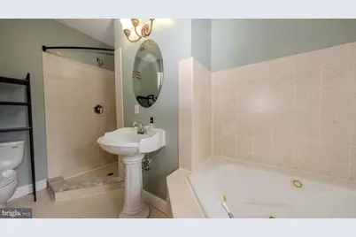 115 S Ann St, Baltimore, MD 21231 - Photo 23