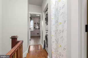 821 S Decker Ave S, Baltimore, MD 21224 - Photo 23