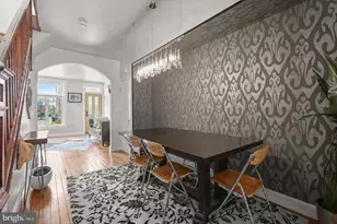 821 S Decker Ave S, Baltimore, MD 21224 - Photo 11