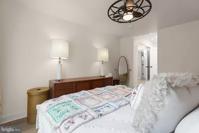 821 S Decker Avenue S, Baltimore, MD 21224 - Photo 27