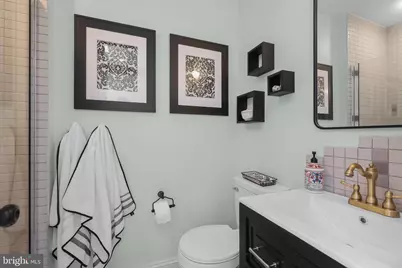 821 S Decker Avenue S, Baltimore, MD 21224 - Photo 35