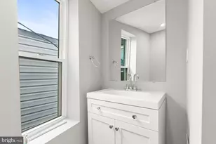 1136 Carroll St, Baltimore, MD 21230 - Photo 21