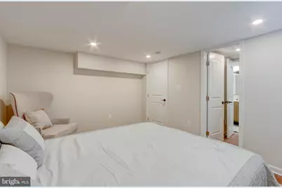 2414 Callow Avenue, Baltimore, MD 21217 - Photo 5