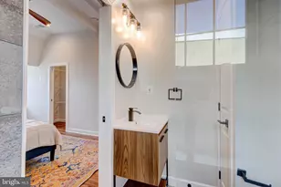 2414 Callow Ave, Baltimore, MD 21217 - Photo 23