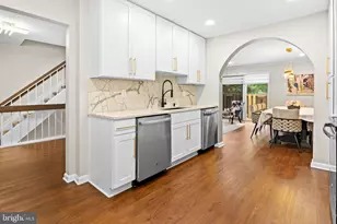 2819 Baneberry Ct, Baltimore, MD 21209 - Photo 13