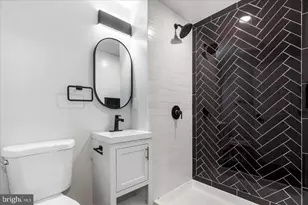1666 Darley Ave, Baltimore, MD 21213 - Photo 23