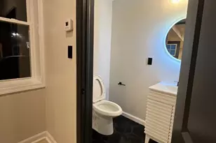 5000 Belair Rd, Baltimore, MD 21206 - Photo 9