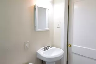 724 S Woodington Rd, Baltimore, MD 21229 - Photo 9