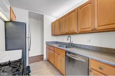 4000 N Charles Street #509, Baltimore, MD 21218 - Photo 15
