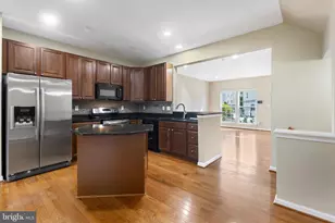 5318 Wyndholme, Baltimore, MD 21229 - Photo 7