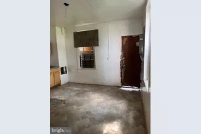 2023 Walbrook Avenue, Baltimore, MD 21217 - Photo 9