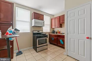 2018 McCulloh St, Baltimore, MD 21217 - Photo 15