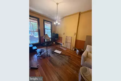 308 E 25th Street E, Baltimore, MD 21218 - Photo 5