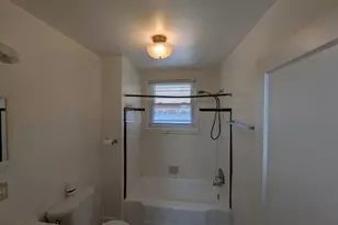 3018 E Larue Square E, Baltimore, MD 21225 - Photo 37
