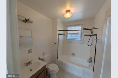 3018 E Larue Square E, Baltimore, MD 21225 - Photo 29