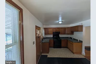 3018 E Larue Square E, Baltimore, MD 21225 - Photo 21