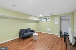 18 N East Ave, Baltimore, MD 21224 - Photo 37