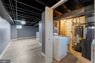 3693 Kenyon Ave, Baltimore, MD 21213 - Photo 29