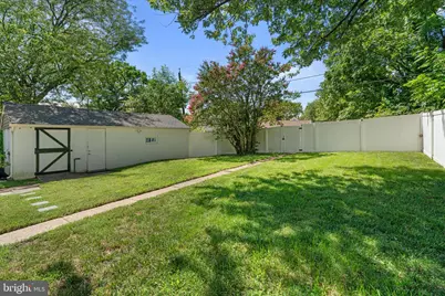 6004 Burgess Avenue, Baltimore, MD 21214 - Photo 31