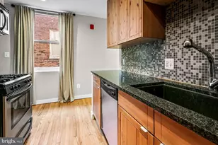 18 E Madison St, Baltimore, MD 21202 - Photo 21
