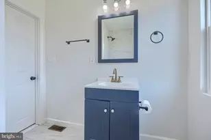 3916 Erdman Ave, Baltimore, MD 21213 - Photo 35
