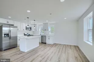 3916 Erdman Ave, Baltimore, MD 21213 - Photo 13