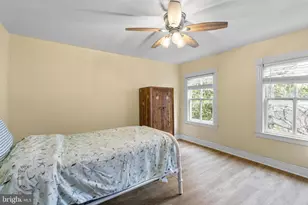 109 S Augusta Ave, Baltimore, MD 21229 - Photo 37