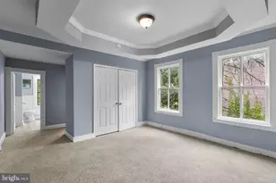 109 S Augusta Ave, Baltimore, MD 21229 - Photo 23