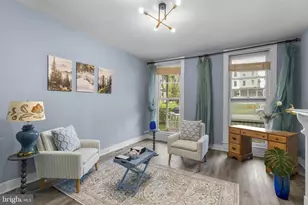 109 S Augusta Ave, Baltimore, MD 21229 - Photo 3