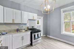 109 S Augusta Ave, Baltimore, MD 21229 - Photo 13