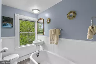 109 S Augusta Ave, Baltimore, MD 21229 - Photo 29