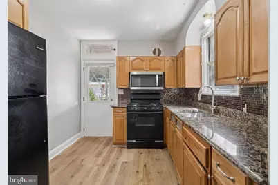905 N Warwick Avenue, Baltimore, MD 21216 - Photo 15