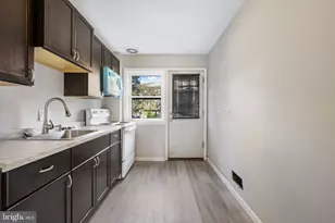 1516 E 36th St, Baltimore, MD 21218 - Photo 17