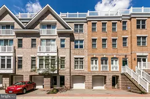 1236 Harbor Island Walk, Baltimore, MD 21230 - Photo 1