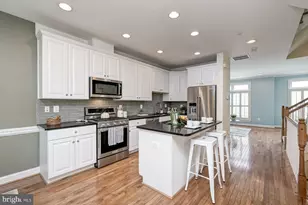1236 Harbor Island Walk, Baltimore, MD 21230 - Photo 11