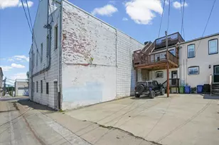 214 S Highland Ave, Baltimore, MD 21224 - Photo 31