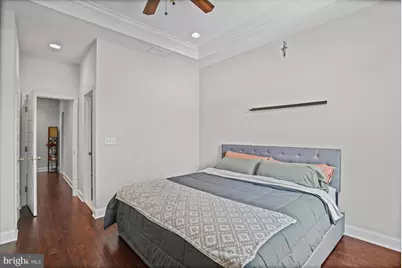 214 S Highland Ave, Baltimore, MD 21224 - Photo 15