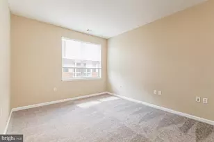 23 Pierside Dr, Baltimore, MD 21230 - Photo 21