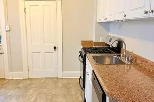 2740 N Calvert St, Baltimore, MD 21218 - Photo 9