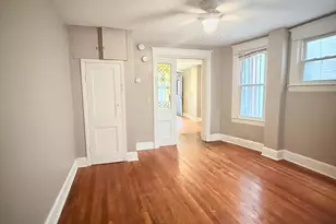 2740 N Calvert St, Baltimore, MD 21218 - Photo 5