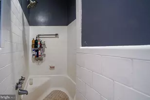 3223 Strickland St, Baltimore, MD 21229 - Photo 45