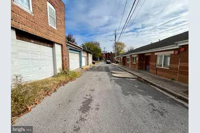 856 Lemmon Street, Baltimore, MD 21201 - Photo 5