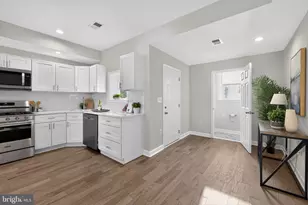 1613 N Longwood St, Baltimore, MD 21216 - Photo 15