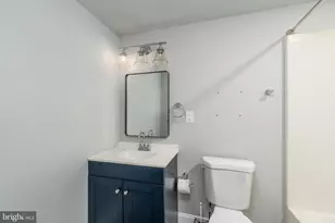 408 Chester Street N, Baltimore, MD 21231 - Photo 15